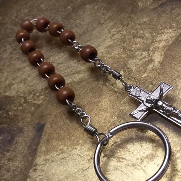 💞Very nice key chain 💞cross pendant - Picture 8 of 8